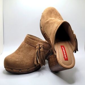 UNIONBAY Tan Suede Mules with Tassels